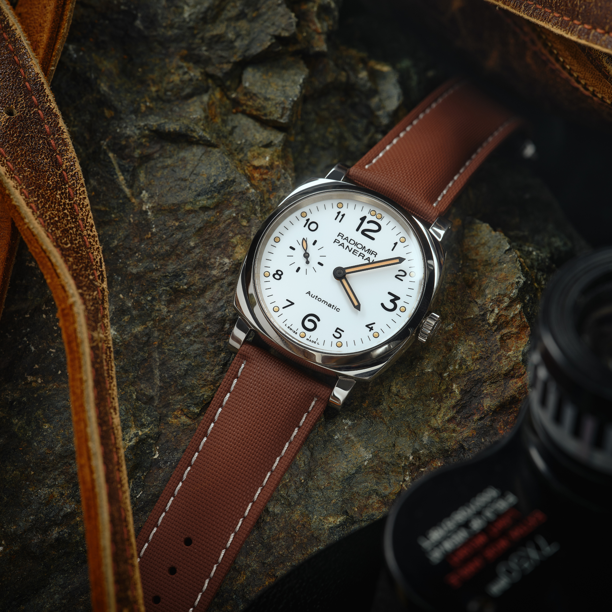 Brown Watch Straps | Loop-less HydroFlex, Sailcloth, Nylon – Artem