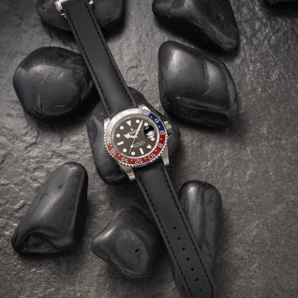 Loop-less™ HydroFlex™ | Dark Matter Edition | Black Strap with Black Stitching