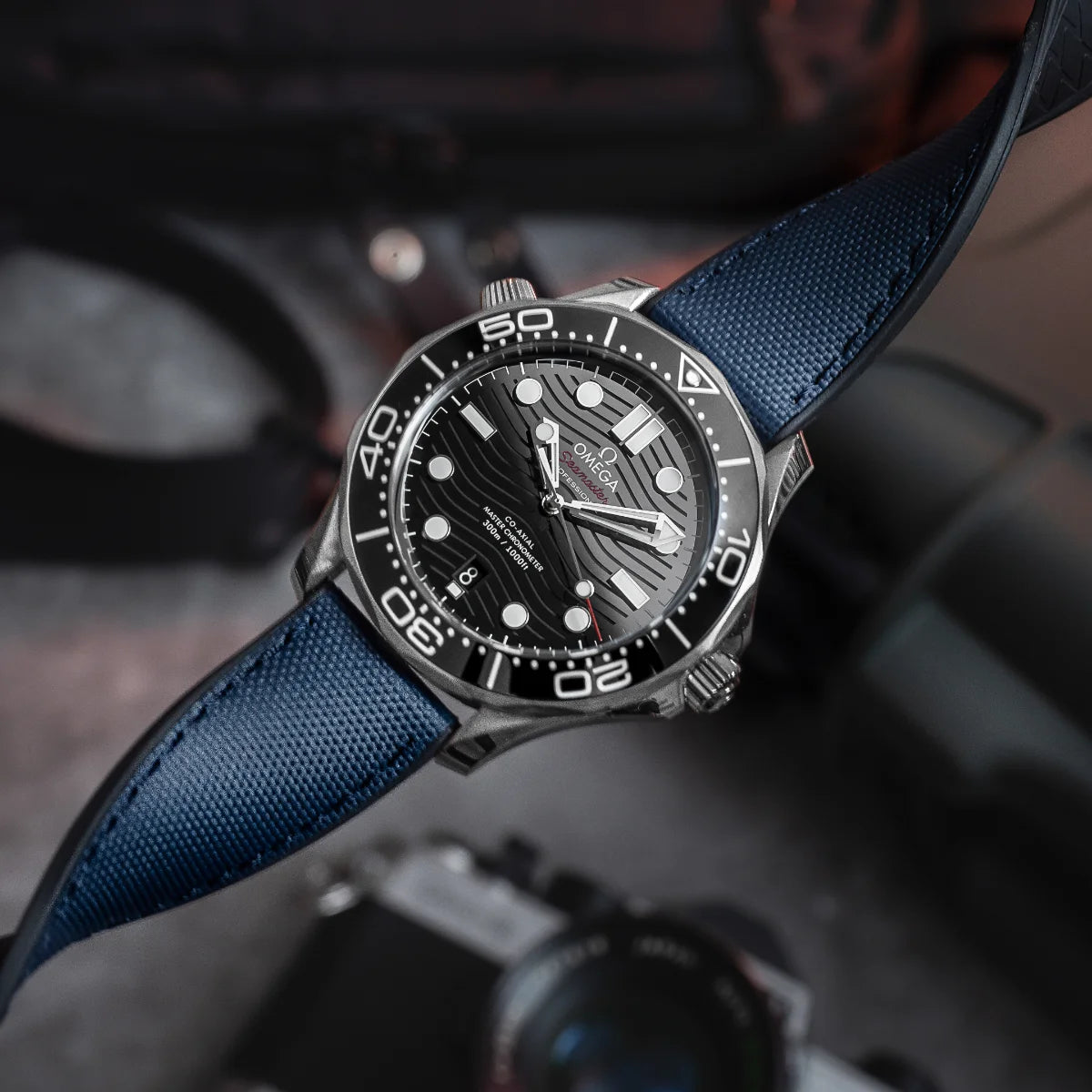 HydroFlex™ Navy Blue Hybrid FKM Watch Strap With Blue Stitching